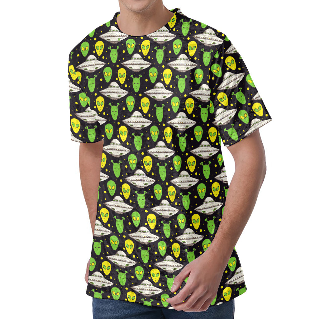 Green Alien UFO Space Print Men's Velvet T-Shirt