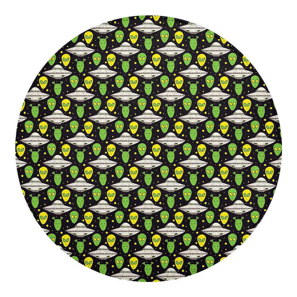 Green Alien UFO Space Print Round Blanket