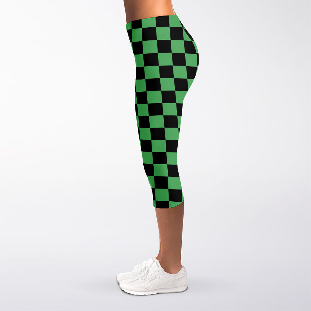 Green And Black Checkered Pattern Print Women's Capri Leggings