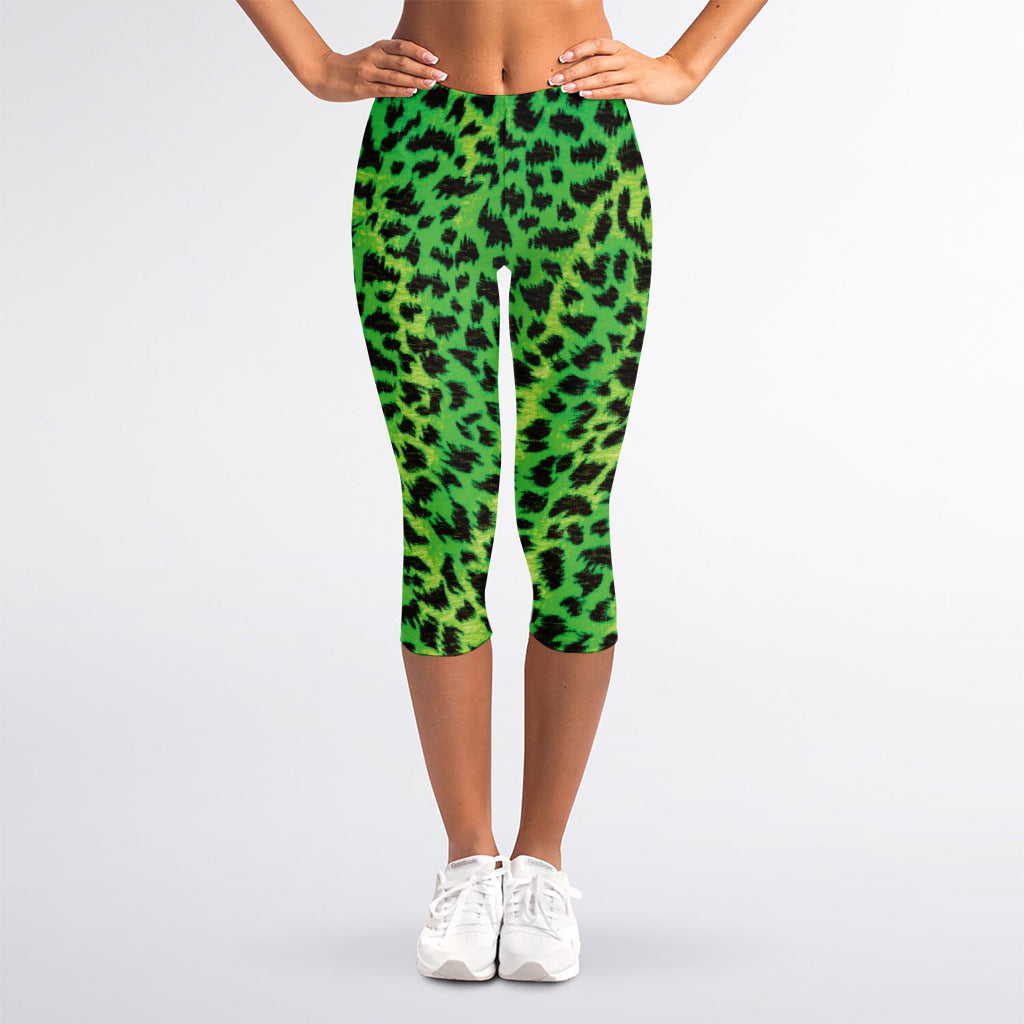 Green And Black Cheetah Print Women's Capri Leggings