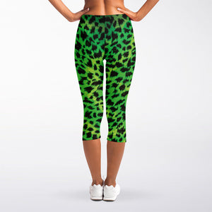 Green And Black Cheetah Print Women's Capri Leggings