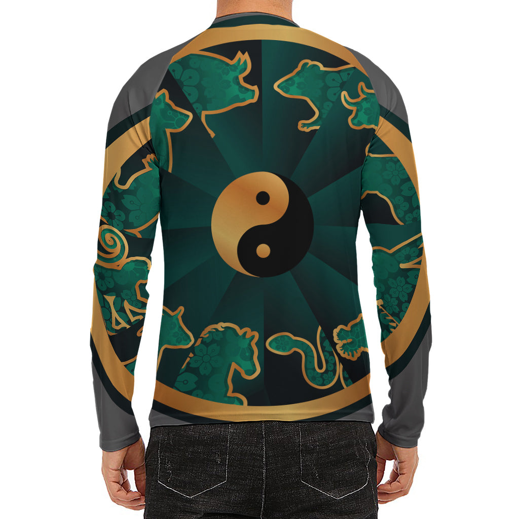 Green And Gold Chinese Zodiac Print Men's Long Sleeve Rash Guard