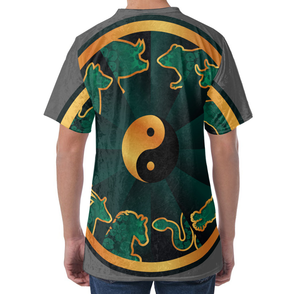 Green And Gold Chinese Zodiac Print Men's Velvet T-Shirt