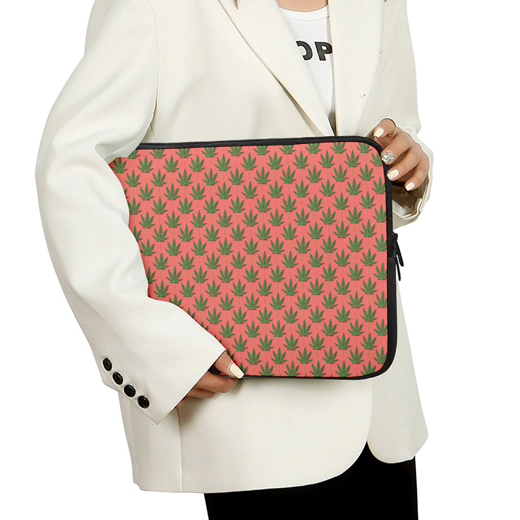 Green And Pink Cannabis Leaf Print Laptop Sleeve
