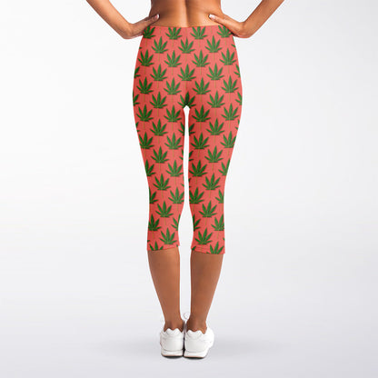 Green And Pink Cannabis Leaf Print Women's Capri Leggings