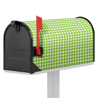 Green And White Check Pattern Print Mailbox Cover