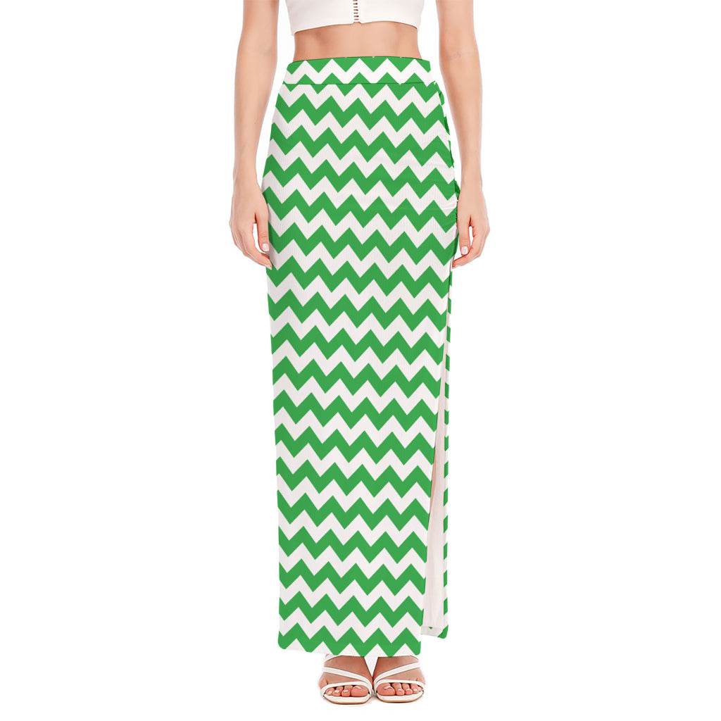 Green And White Chevron Pattern Print High Slit Maxi Skirt
