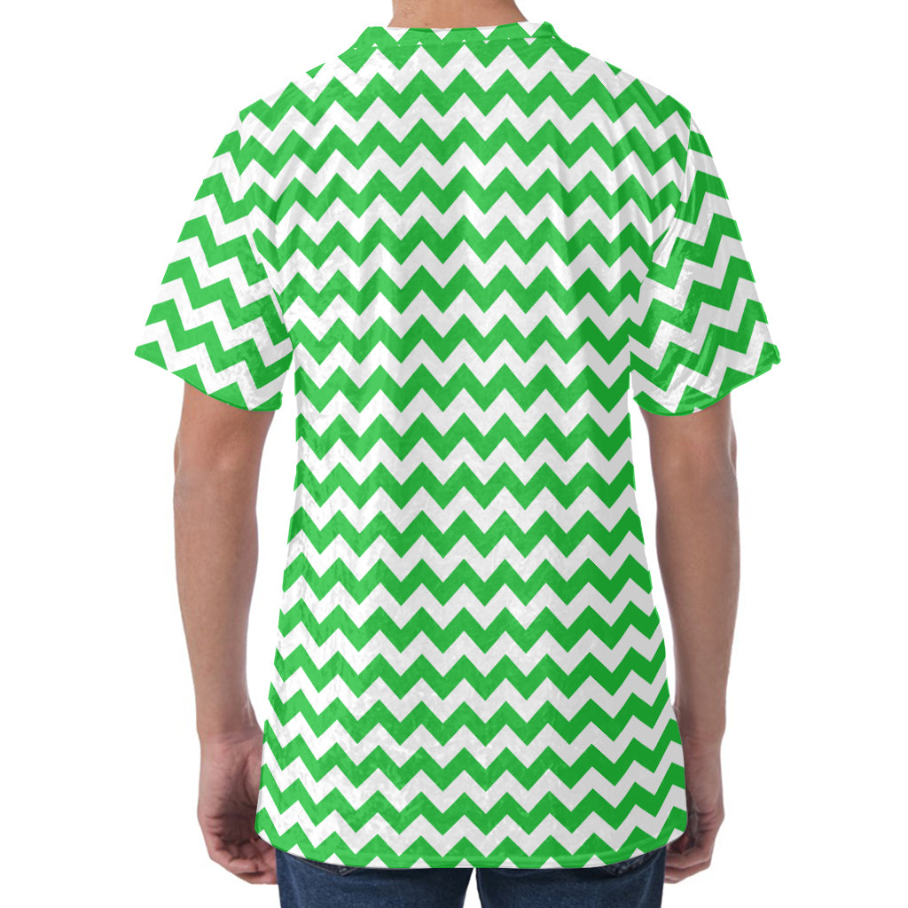 Green And White Chevron Pattern Print Men's Velvet T-Shirt