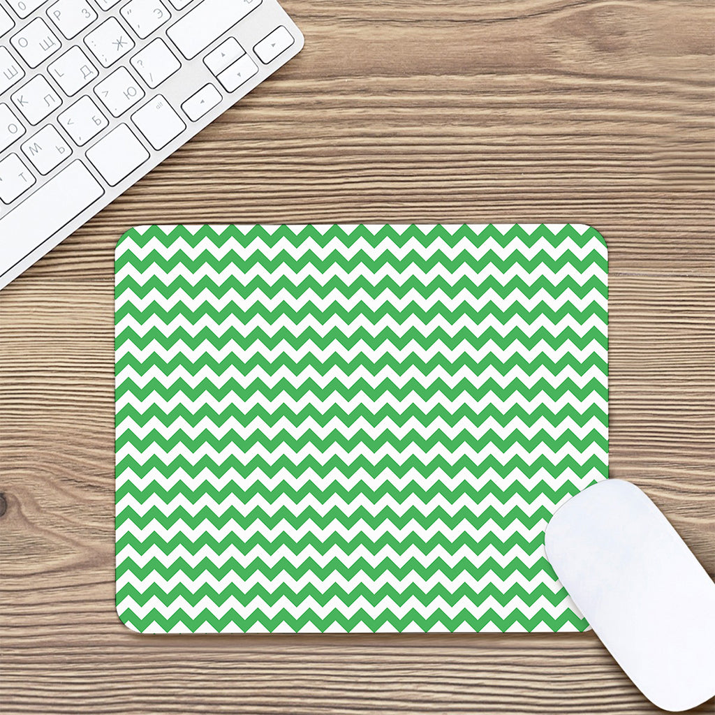 Green And White Chevron Pattern Print Mouse Pad