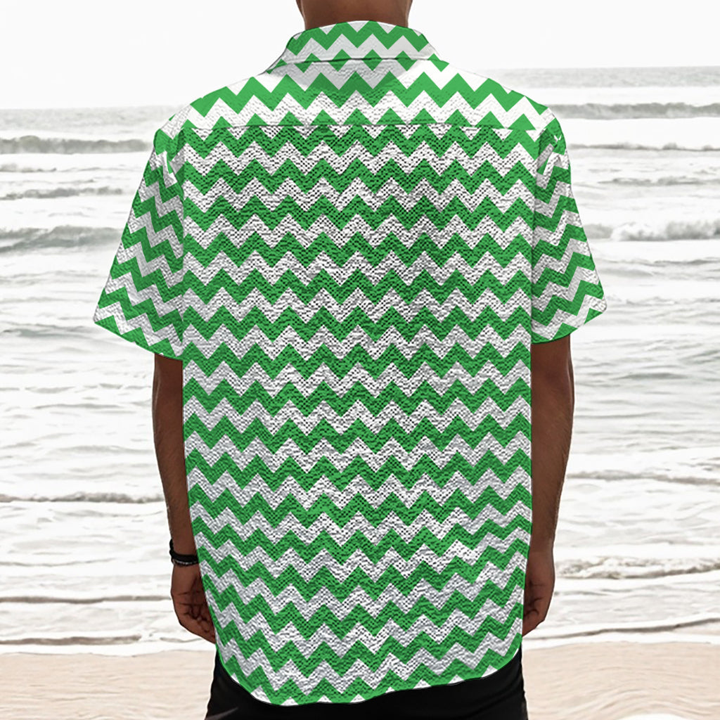 Green And White Chevron Pattern Print Textured Short Sleeve Shirt
