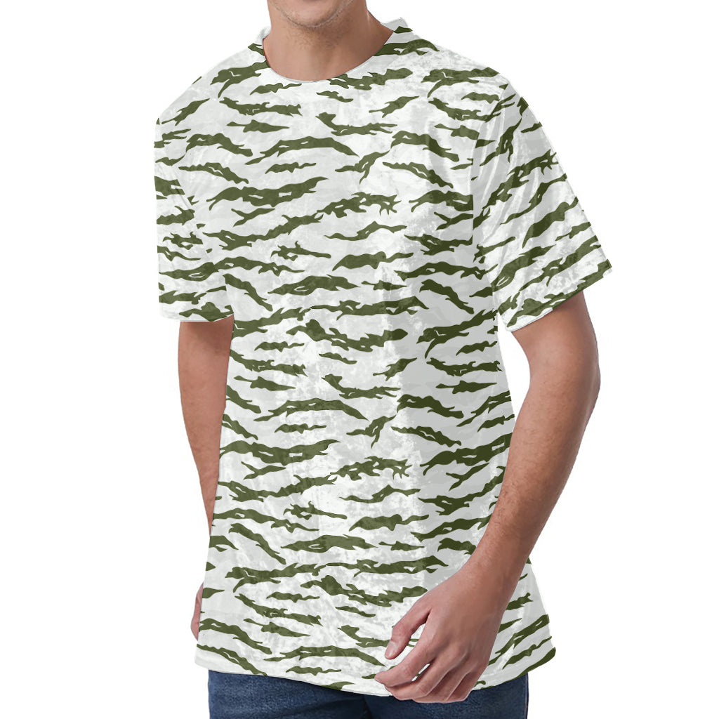 Green And White Tiger Stripe Camo Print Men's Velvet T-Shirt