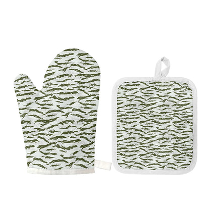 Green And White Tiger Stripe Camo Print Oven Mitt And Pot Holder Set