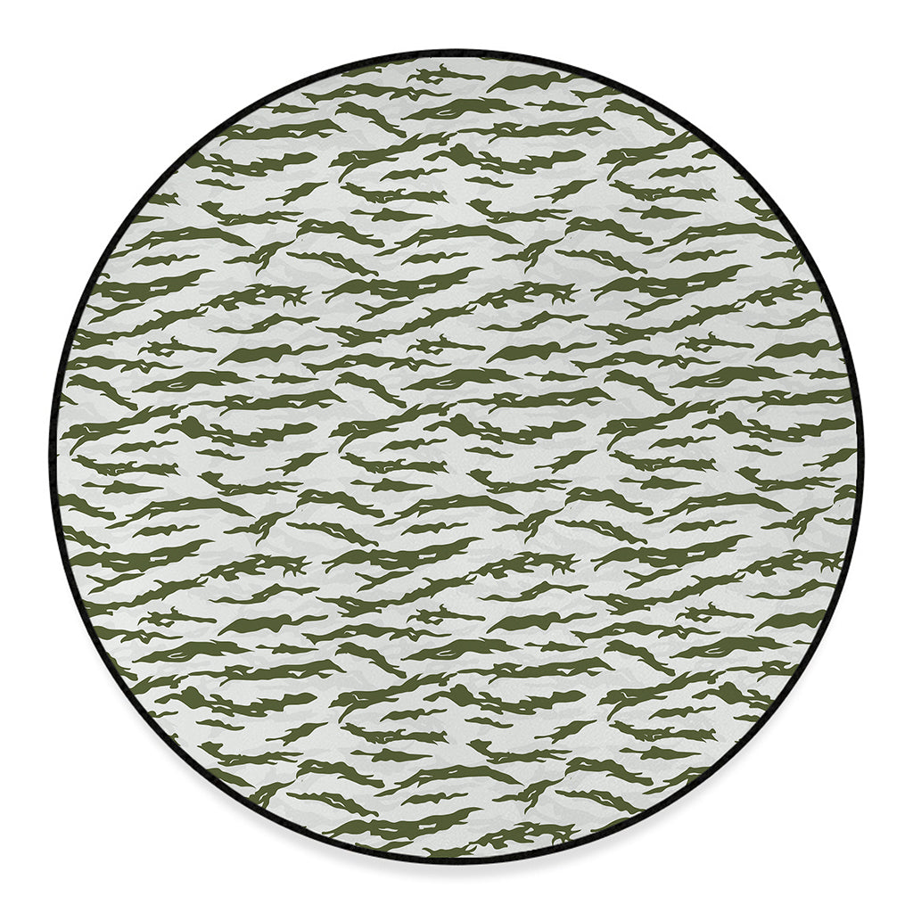 Green And White Tiger Stripe Camo Print Round Floor Mat
