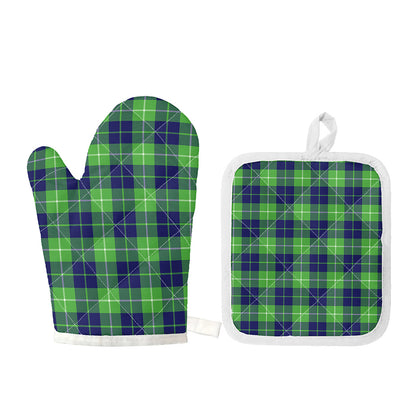 Green Blue And White Tartan Print Oven Mitt And Pot Holder Set