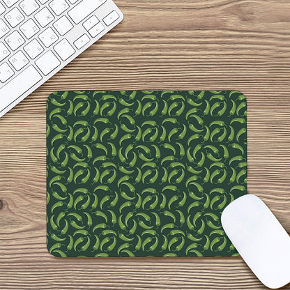 Green Chili Peppers Pattern Print Mouse Pad