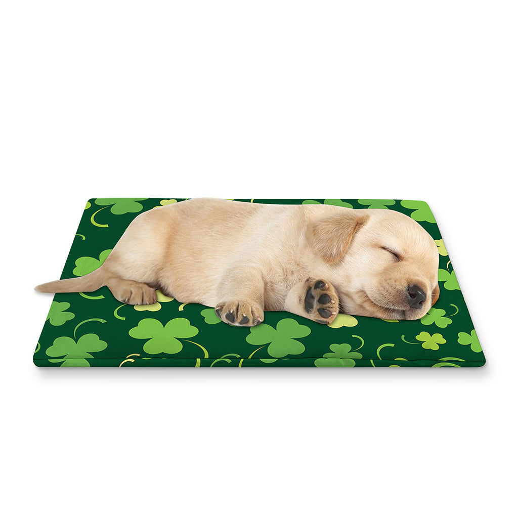 Green Clover Saint Patrick's Day Print Pet Cooling Mat Cover