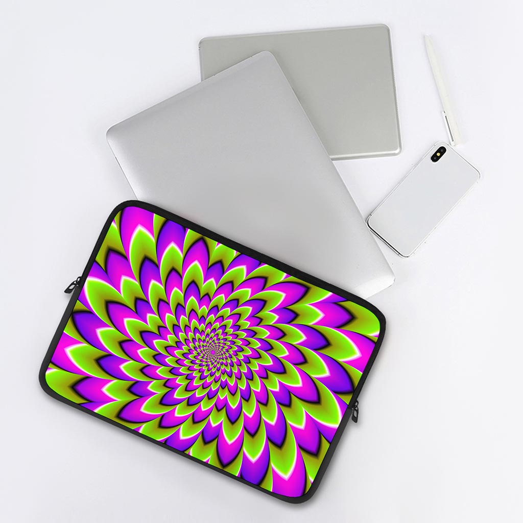 Green Expansion Moving Optical Illusion Laptop Sleeve