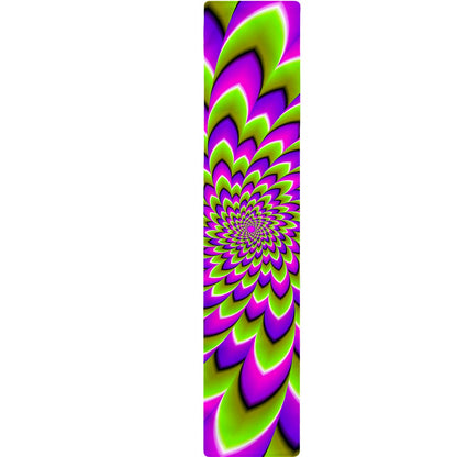 Green Expansion Moving Optical Illusion Table Runner
