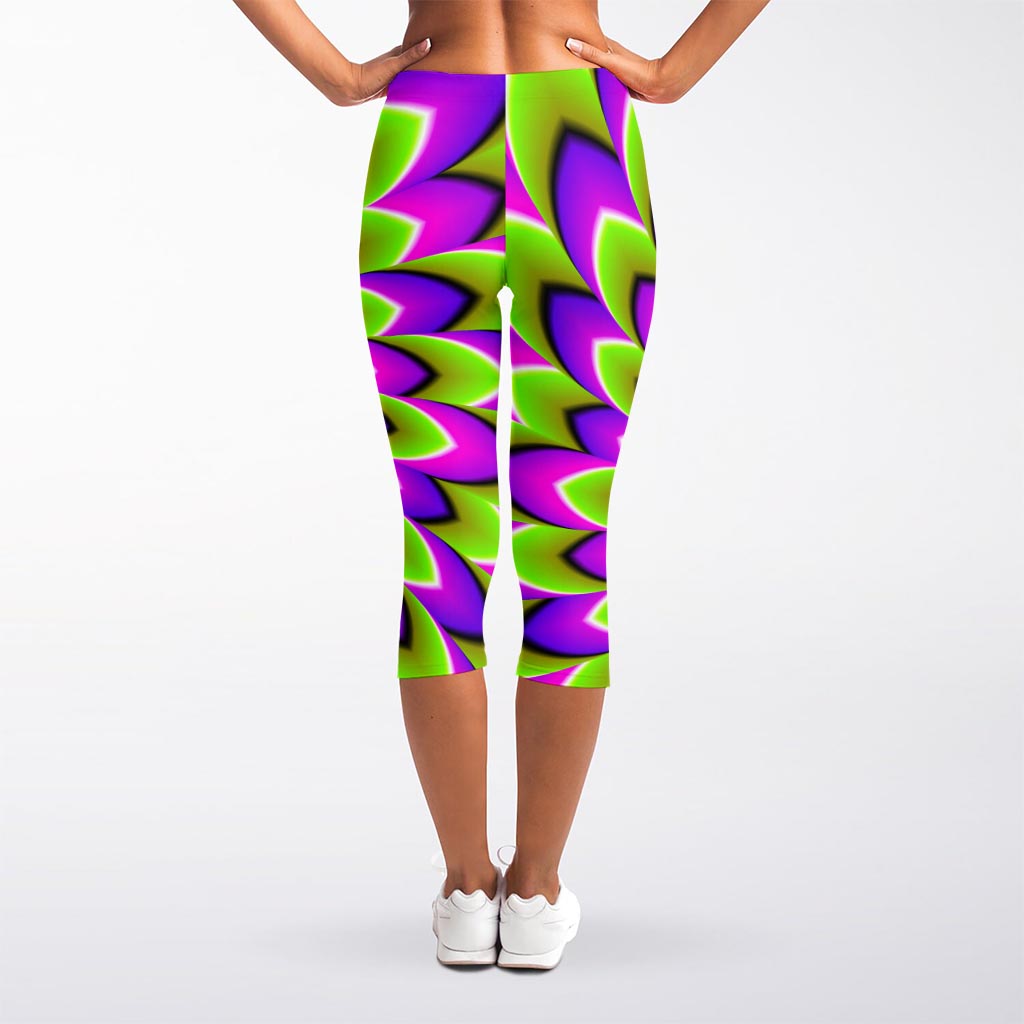Green Expansion Moving Optical Illusion Women's Capri Leggings