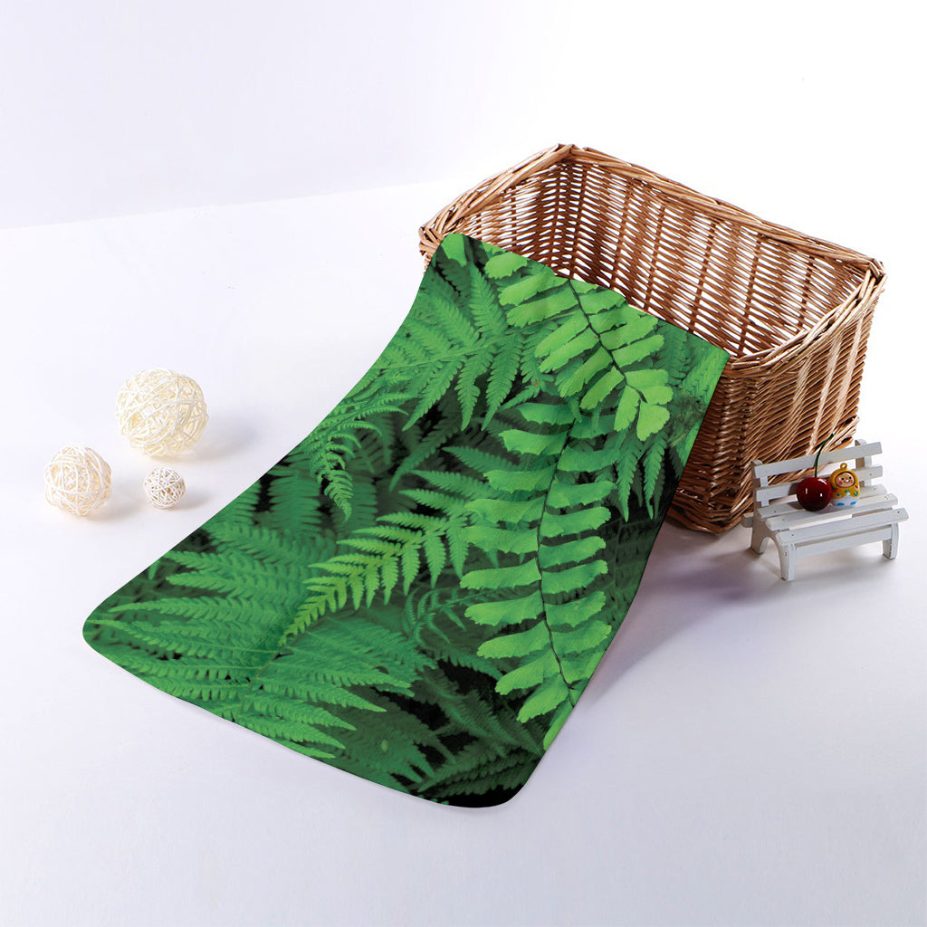 Green Fern Leaf Print Towel
