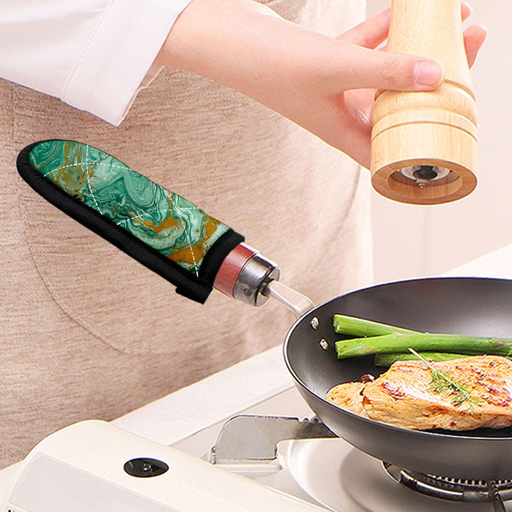 Green Gold Liquid Marble Print Skillet Handle Cover