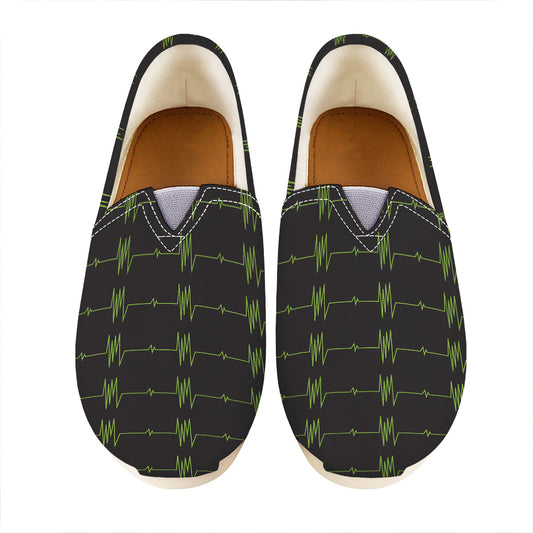 Green Heartbeat Pattern Print Casual Shoes