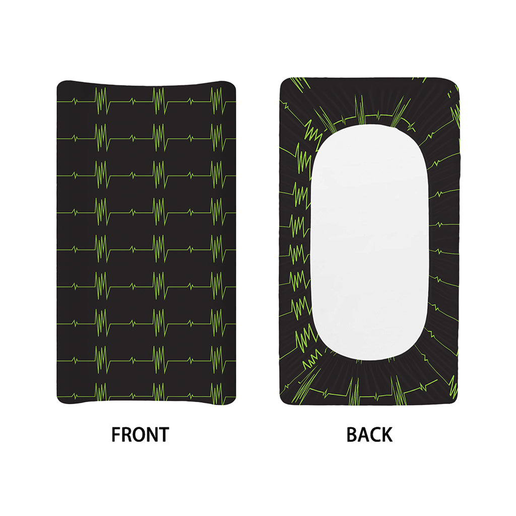 Green Heartbeat Pattern Print Changing Pad Cover