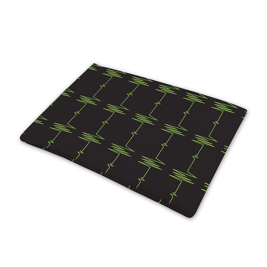 Green Heartbeat Pattern Print Pet Cooling Mat Cover
