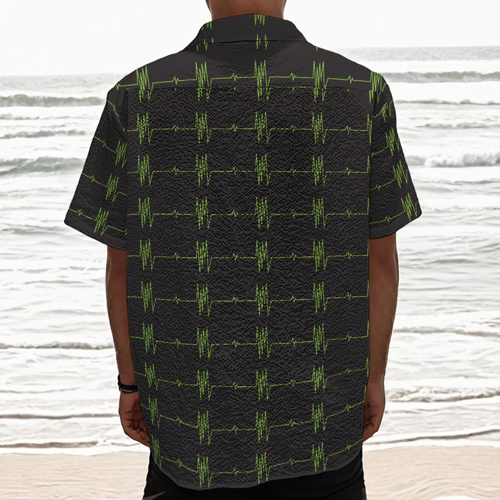 Green Heartbeat Pattern Print Textured Short Sleeve Shirt
