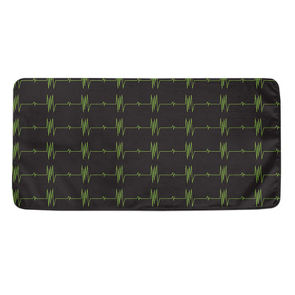 Green Heartbeat Pattern Print Towel