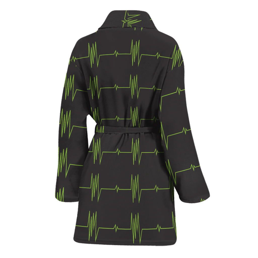 Green Heartbeat Pattern Print Women's Bathrobe