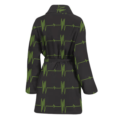 Green Heartbeat Pattern Print Women's Bathrobe