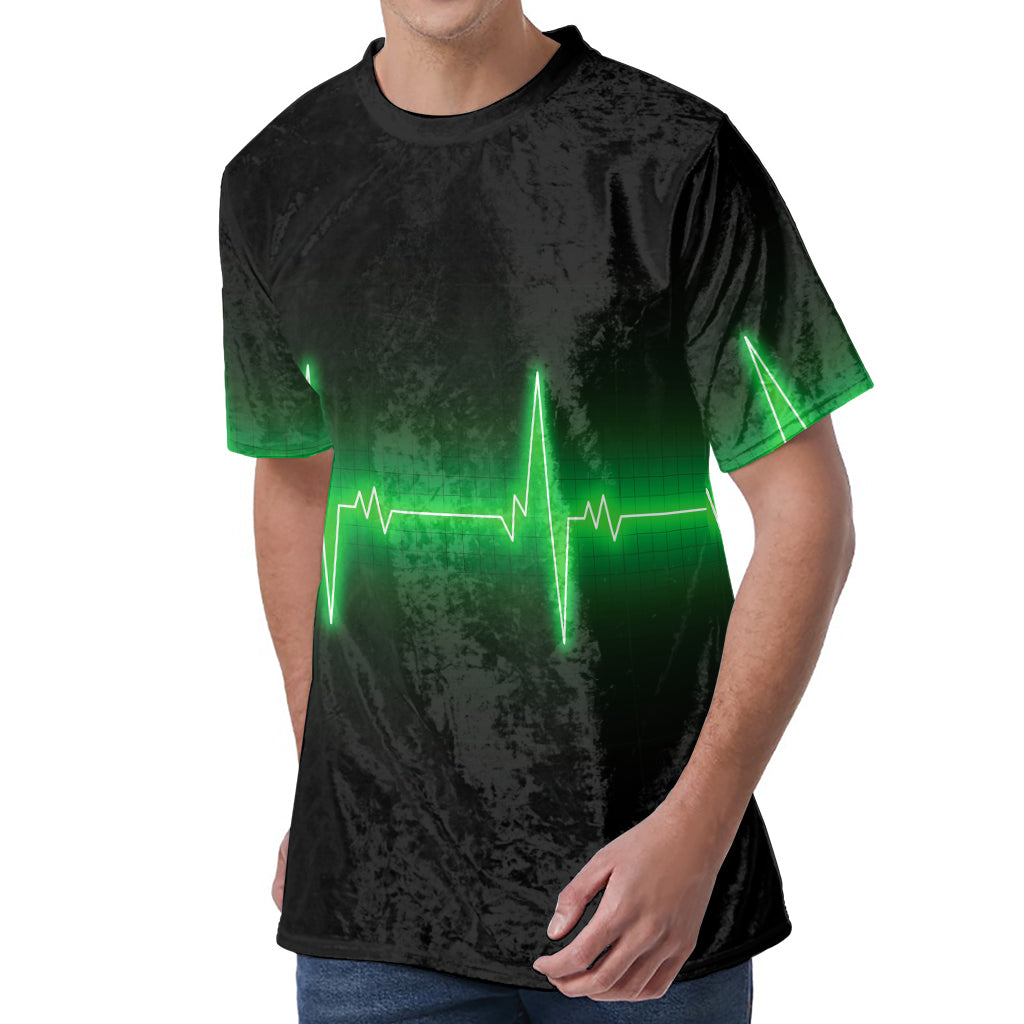 Green Heartbeat Print Men's Velvet T-Shirt