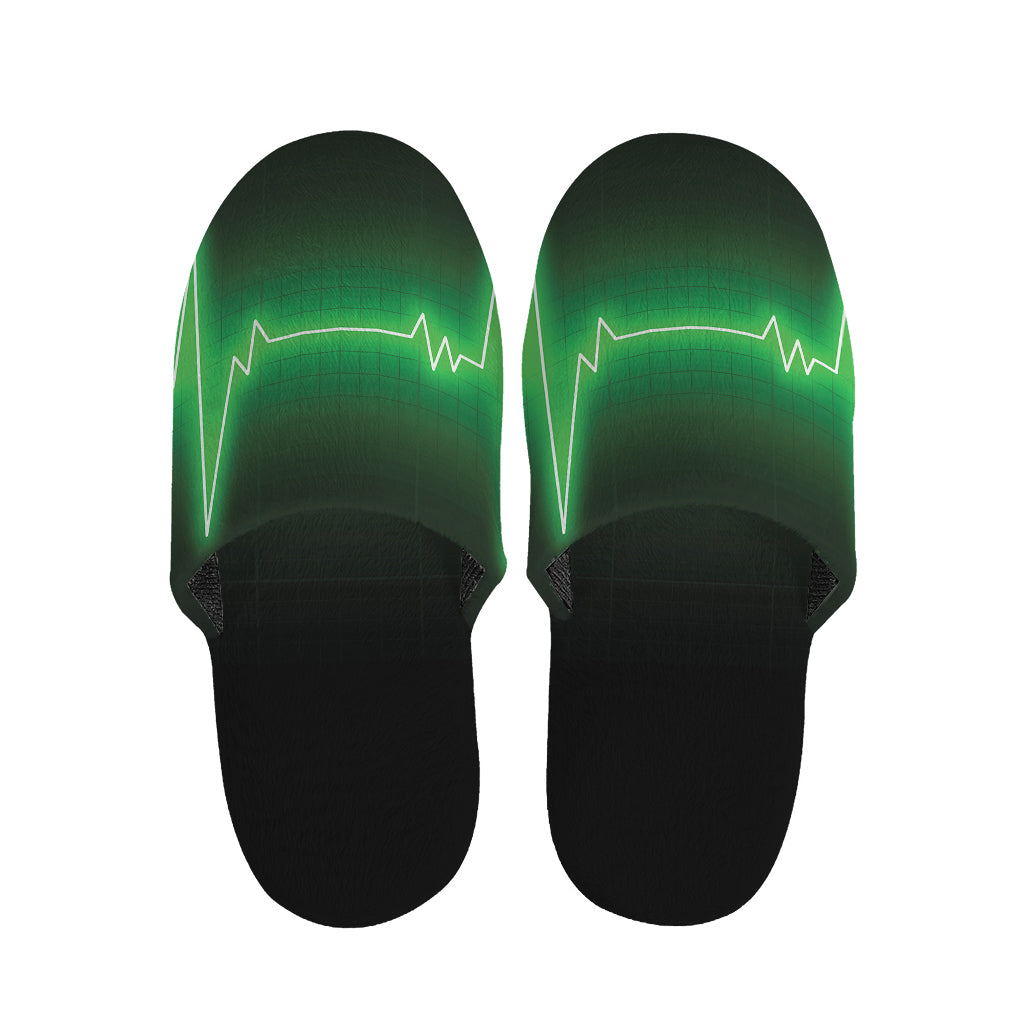 Green Heartbeat Print Slippers