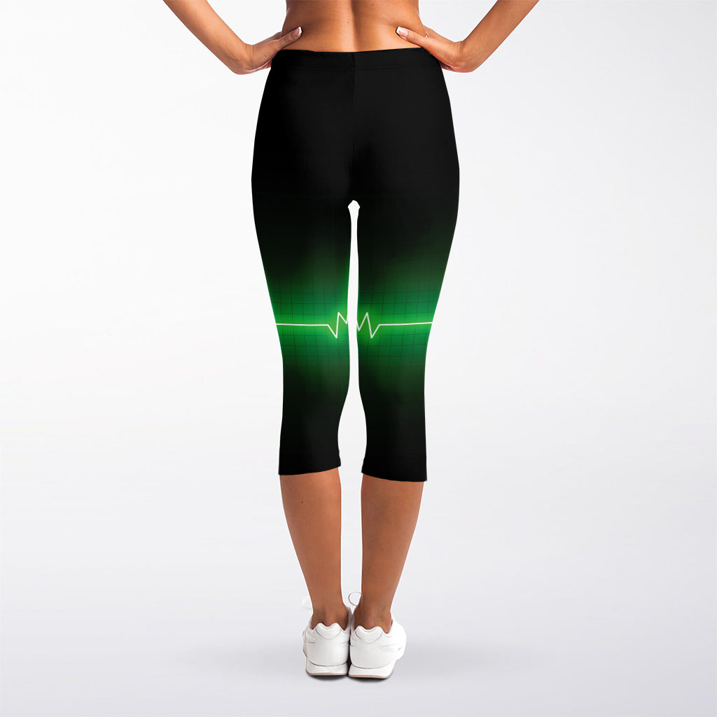 Green Heartbeat Print Women's Capri Leggings