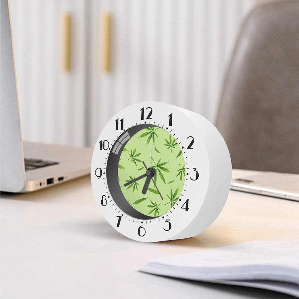 Green Hemp Leaves Pattern Print Alarm Clock