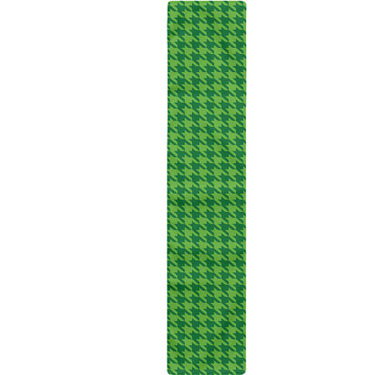 Green Houndstooth Pattern Print Table Runner