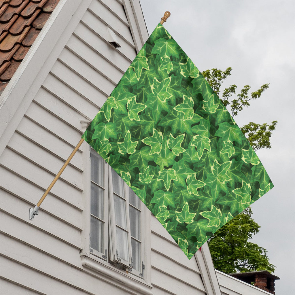 Green Ivy Leaf Pattern Print House Flag