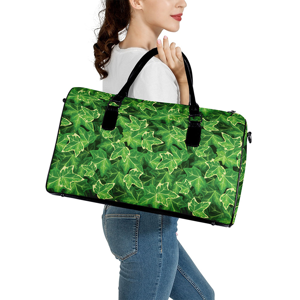 Green Ivy Leaf Pattern Print Leather Duffle Bag
