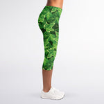 Green Ivy Leaf Pattern Print Women's Capri Leggings