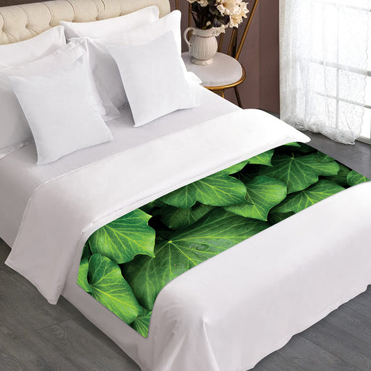 Green Ivy Leaf Print Bed Runner