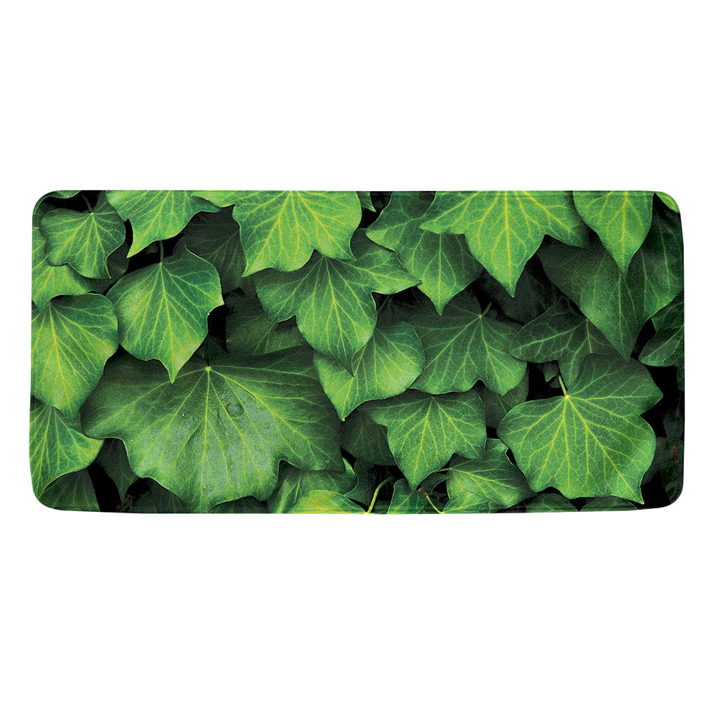 Green Ivy Leaf Print Towel