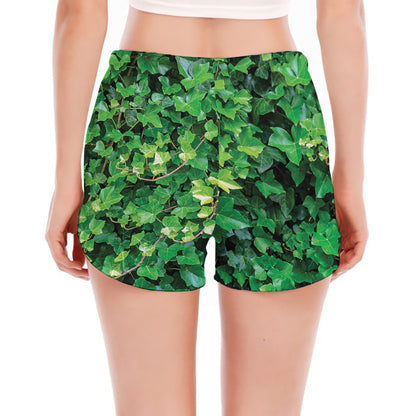 Green Ivy Wall Print Women's Split Running Shorts