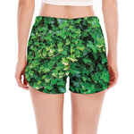 Green Ivy Wall Print Women's Split Running Shorts