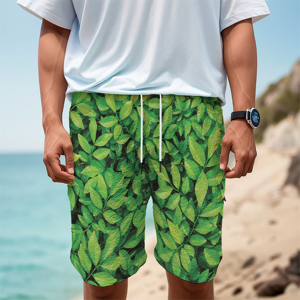 Green Leaf Print Men's Cargo Shorts