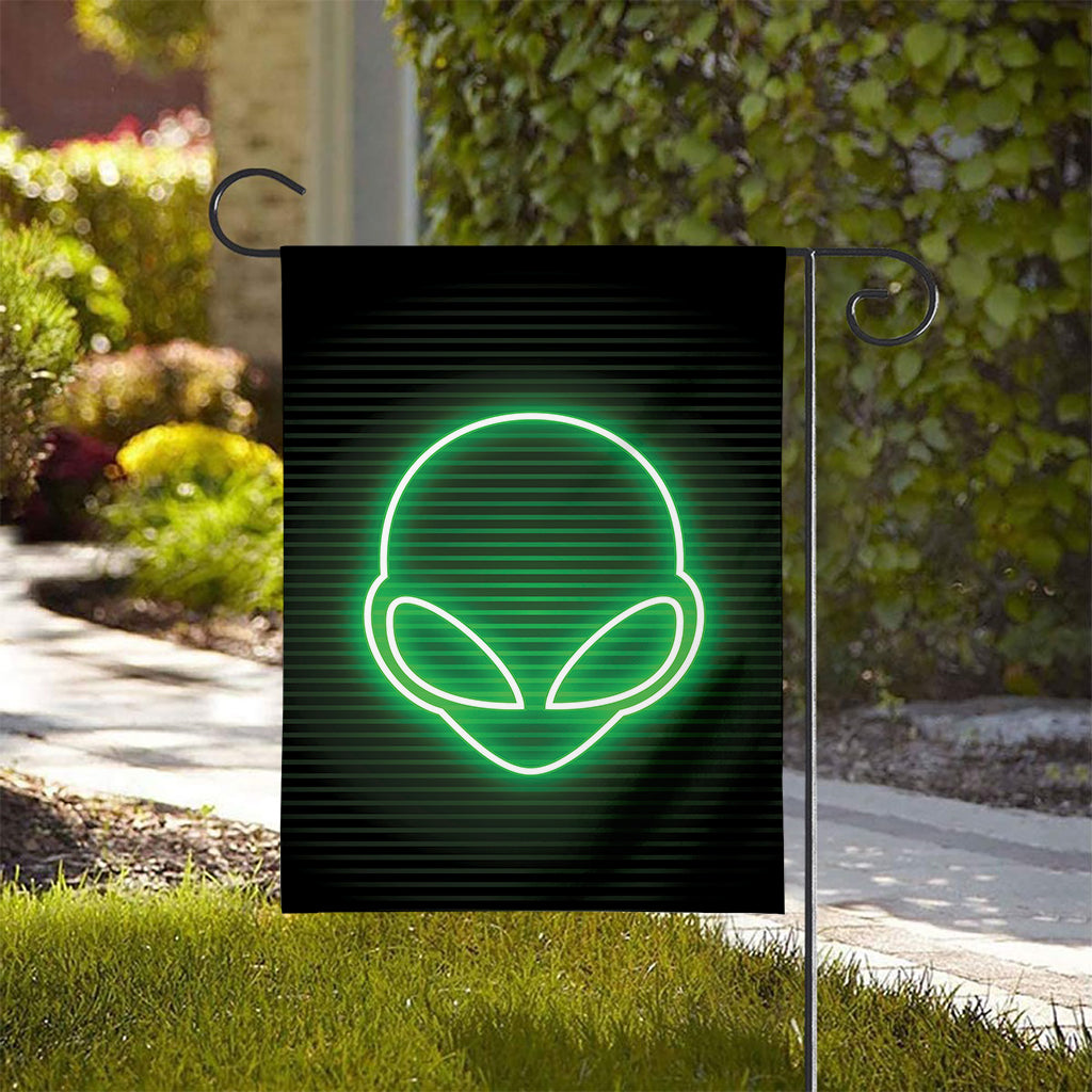 Green Light Alien Print House Flag