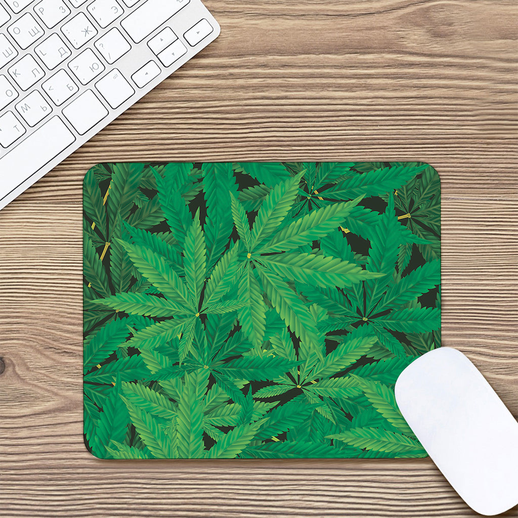 Green Marijuana Leaf Print Mouse Pad