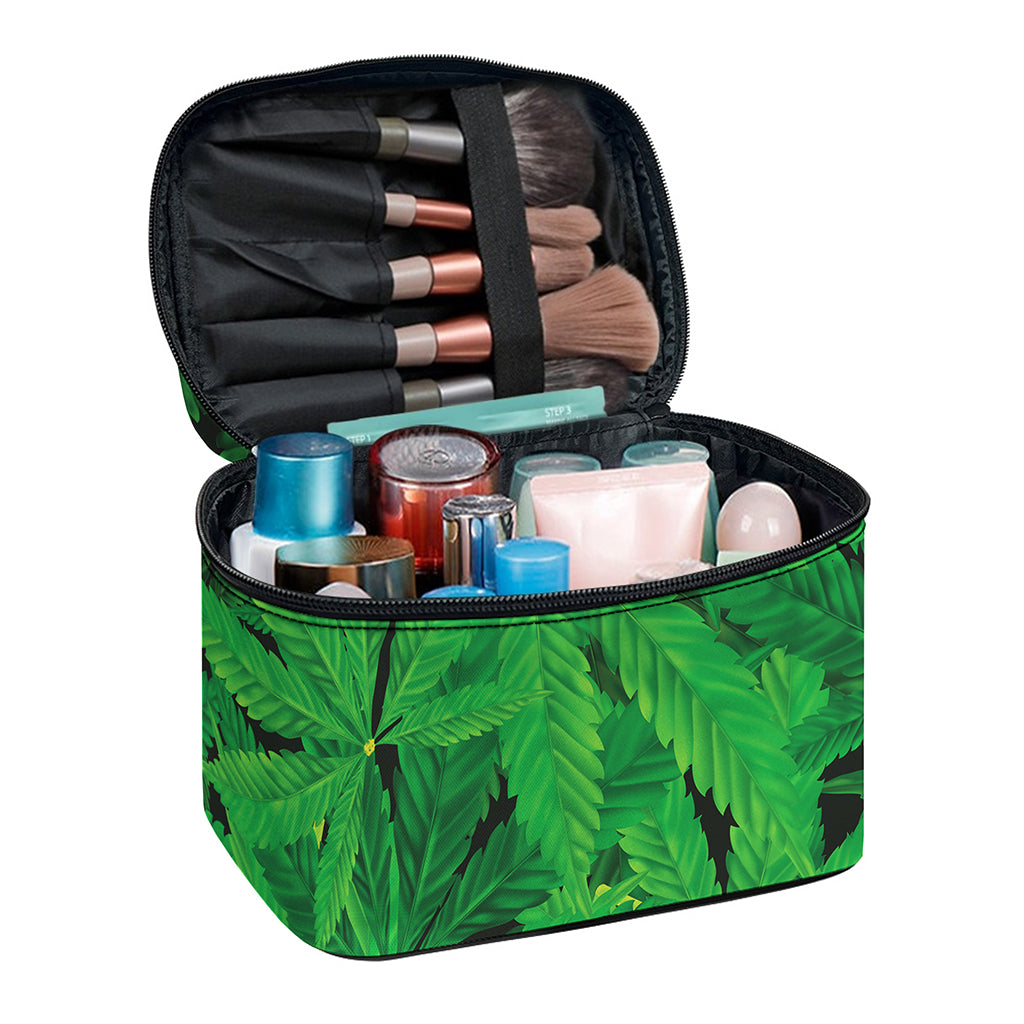 Green Marijuana Leaf Print Travel Makeup Bag