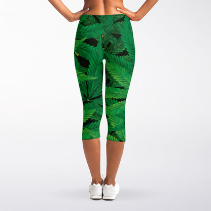 Green Marijuana Leaf Print Women's Capri Leggings