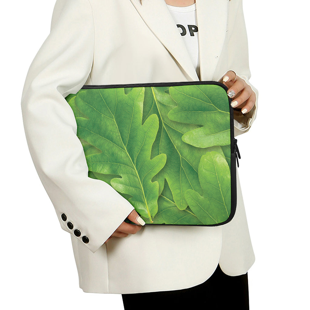 Green Oak Leaf Print Laptop Sleeve
